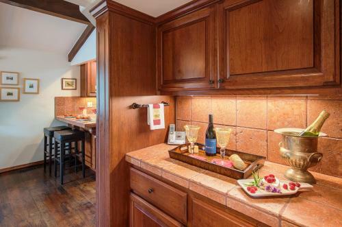 Whispering Waves - Two Bedroom Home - 3681