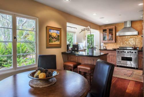 Carmelita Seven - Three Bedroom Home - 3685