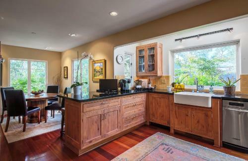 Carmelita Seven - Three Bedroom Home - 3685