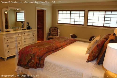Carmel Seahorse