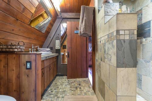 Sunshine Cabin