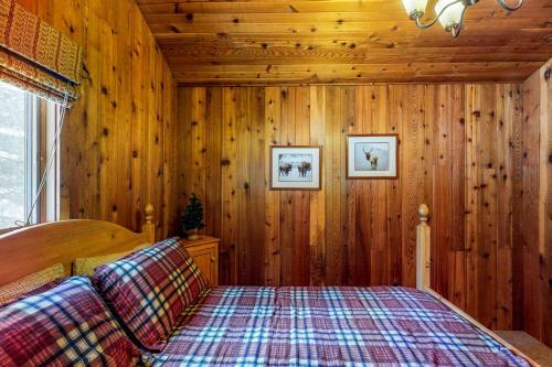 Ponderosa Cabin