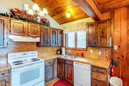 Ponderosa Cabin
