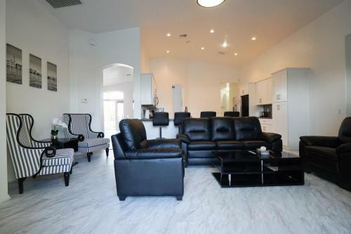 205. The Hermosillo Villa | Cc 5br/3ba