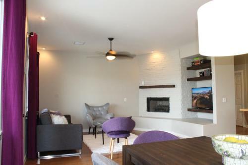 Gorgeous 3 Bedroom Home With Pool