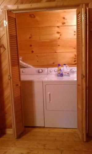 Up A Creek Cabin