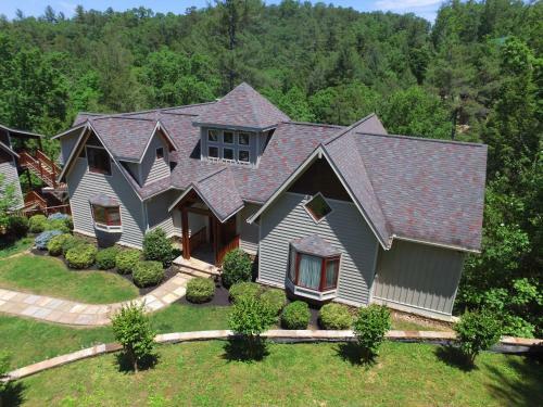 Birds Creek Mansion #650 - Six Bedroom Cabin