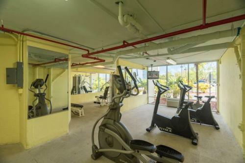 Sunrise Suites Tierra Bomba Suite #403