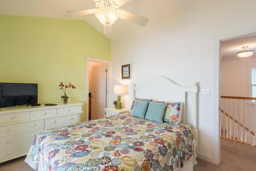 Coastal Comfort @ Key Cove