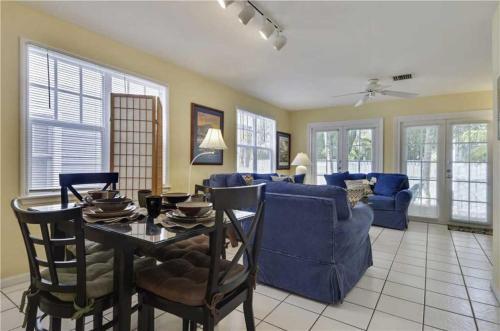 Crowner's Jewel (townhouse)