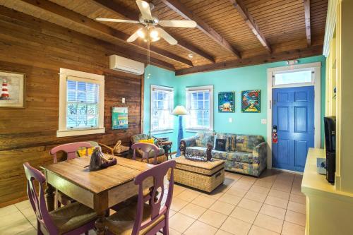 Bahama House