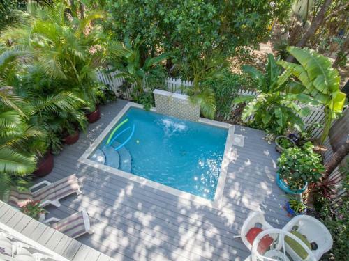 810 Terry Lane Home