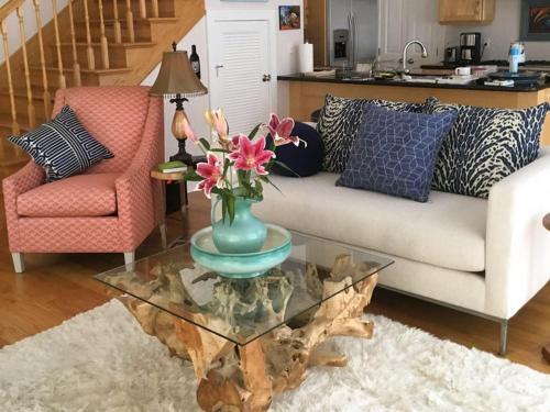 810 Terry Lane Home