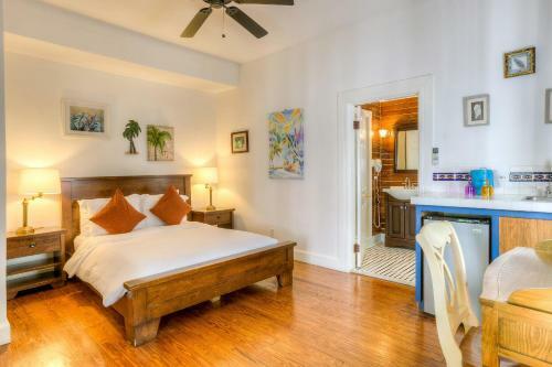 Bed & Breakfast Key West Harbor Inn