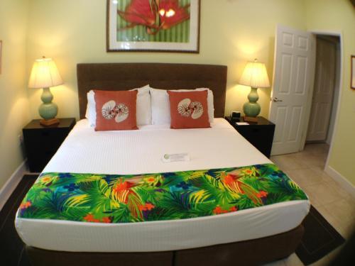 Posada Travelers Palm Inn