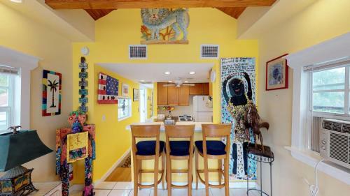 Truman @ Duval - One Bedroom