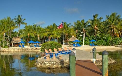 Hotel Island Bay Resort