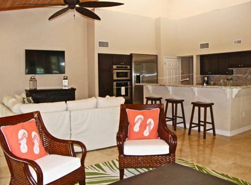 Hotel Dolphin Point Villas