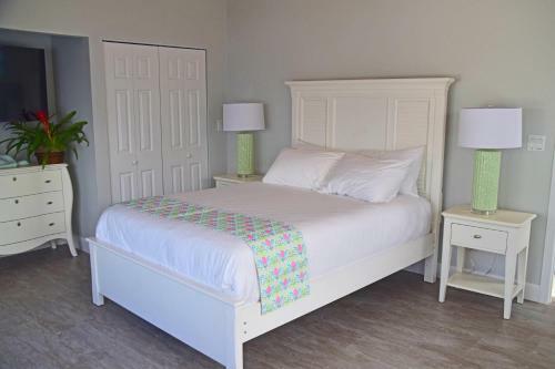 Hotel Dolphin Point Villas