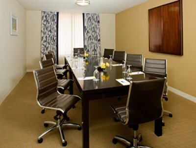 Hotel Sheraton Suites Cypress Creek