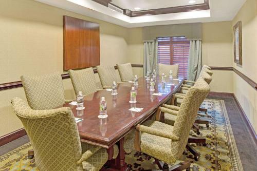 Hotel Wingate By Wyndham Charleston Southern University