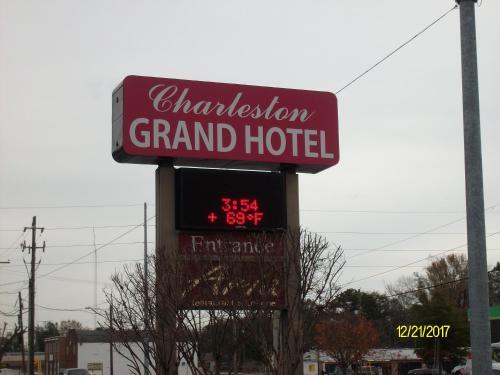 Charleston Grand Hotel