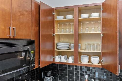 Apartamento Trifecta ? Stylish & Spacious Loft ? Superhost