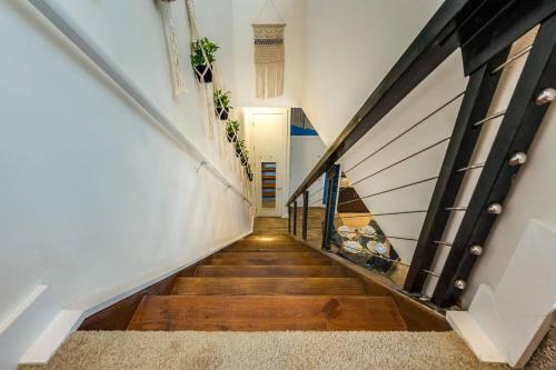 Apartamento Trifecta ? Stylish & Spacious Loft ? Superhost
