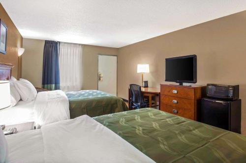 Hotel Quality Inn & Suites University Area