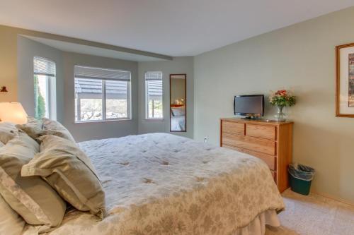 Park Pointe: Chardonnay Chalet (b101)