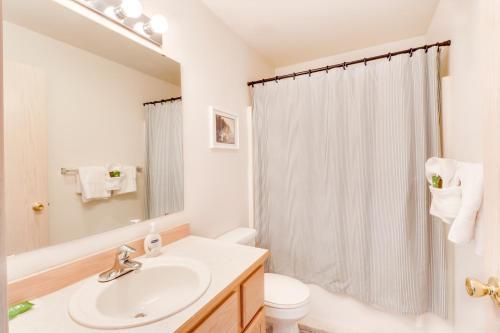 Park Pointe: Chardonnay Chalet (b101)