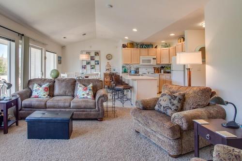 Park Pointe: Chardonnay Chalet (b101)