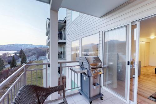Park Pointe: Chardonnay Chalet (b101)