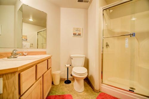 Park Pointe: Chardonnay Chalet (b101)