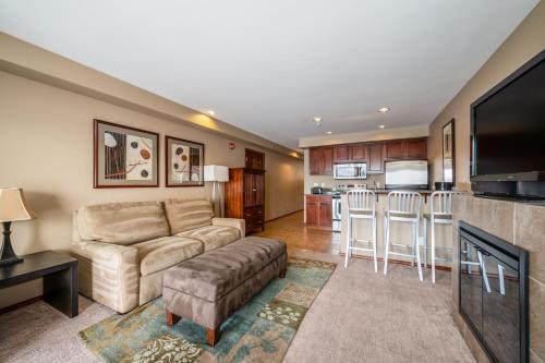 Grandview Lake View 517