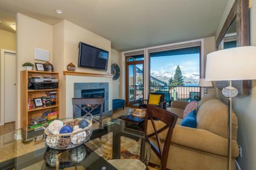 Chelan Resort Suites #303