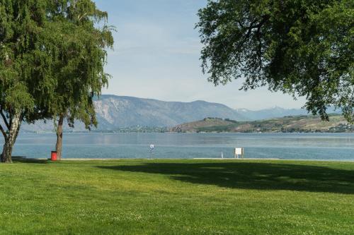 Chelan Resort Suites #303