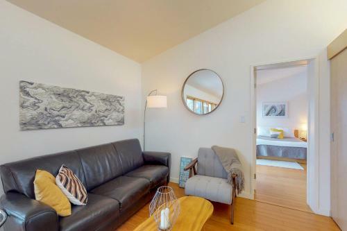 The Glidehouse With Private Pool