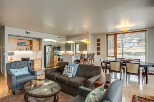 Chelan Resort Suites #101
