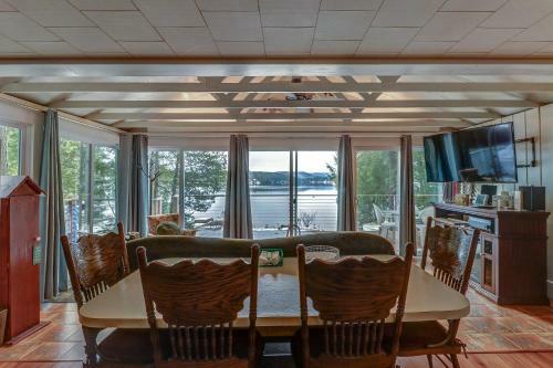 The Three Bears Cottage On Loon Lake