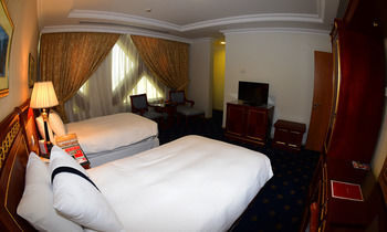 Ramada Al Qassim Hotel Y Suites