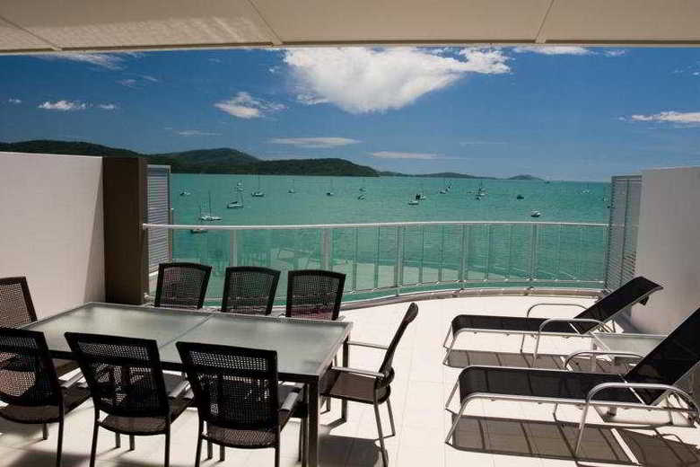 Hotel At Marina Shores