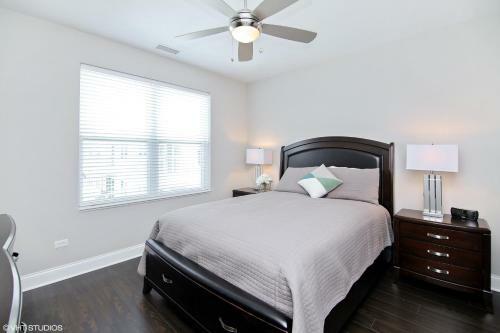 Apartamento 343 West Wolf Point Plaza