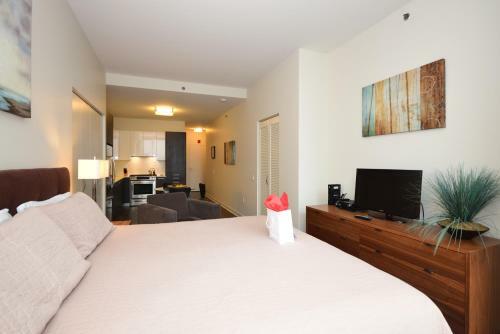 Modern River View Apartment