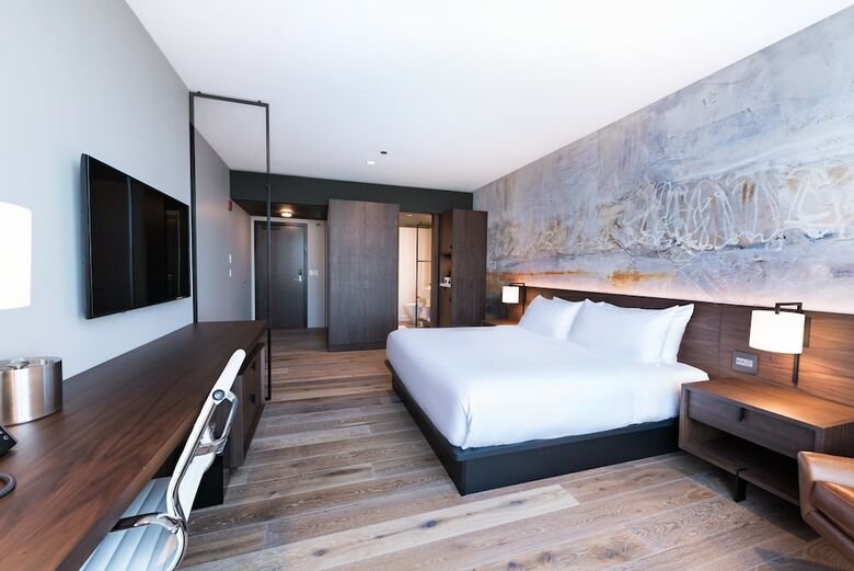The Hotel At Midtown