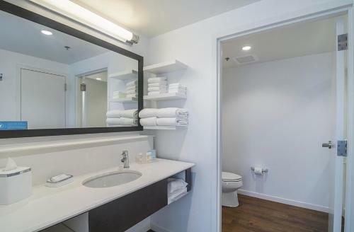 Hotel Hampton Inn Chicago North-loyola Station, Il