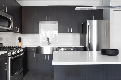 Charming Lincoln Park Suites By Sonder