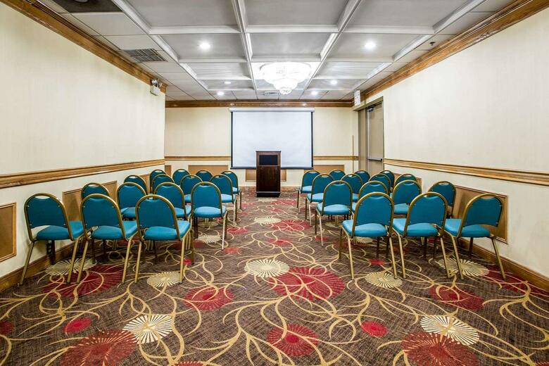 Hotel Quality Inn Midway Airport