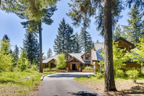 Pine Ridge Estate