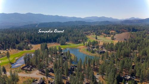 Pine Ridge Estate